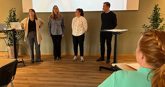 Företrädare från Essunga kommun och Länsstyrelsen under en workshop på Essunga plantskola på temat jämställdhet.